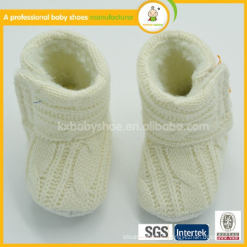Chaussures bébé blanches blanches Chaussures tricotées pour tout-petits